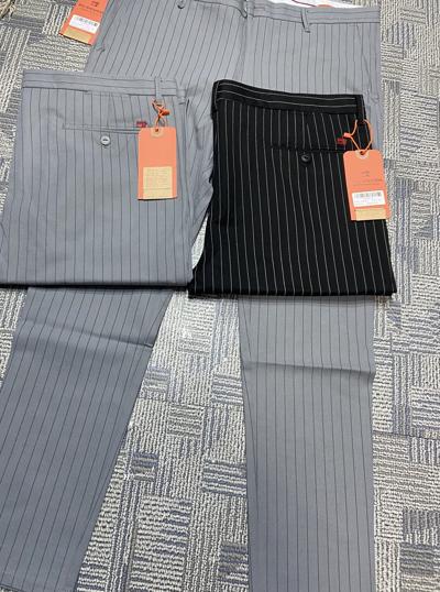 ፕሪሚየም የወንዶች የዝንጉርጉር (Pinstripe) ሱሪዎች
