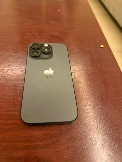 Apple iPhone 16 Pro 128GB - Code 7